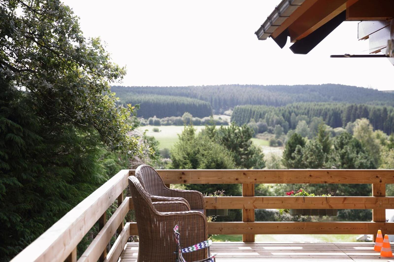 Hotel Ardenparks Petite Suisse Dochamps Exterior foto